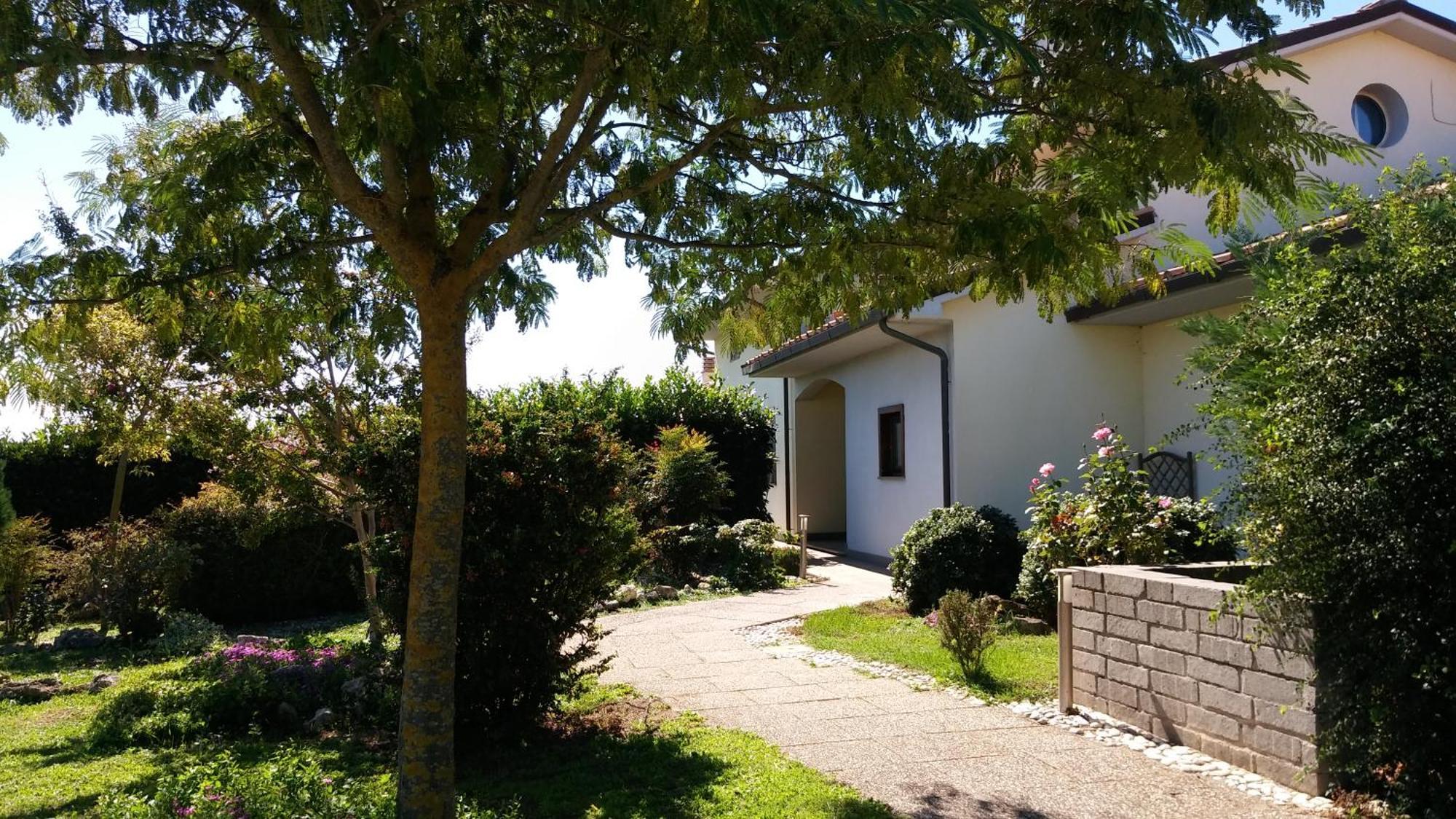 Apartamento Casa Vacanze Al Melograno Viterbo Exterior foto